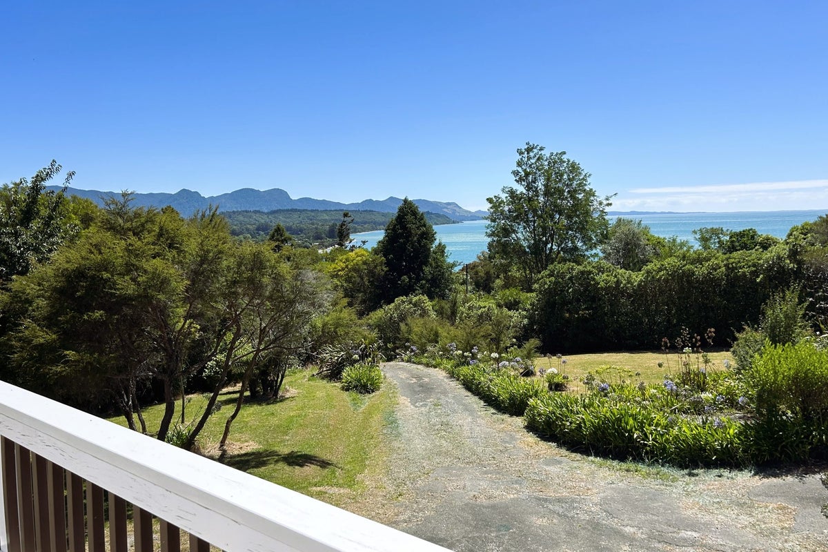 74 Lookout Road, Parapara, Collingwood - Carousel 1