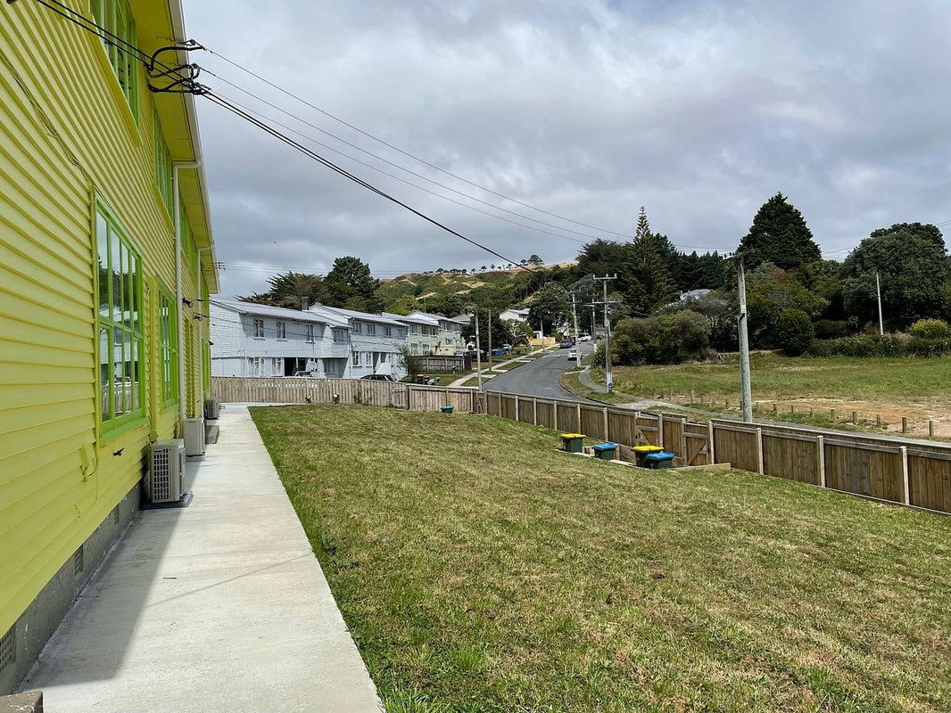 71 Gear Terrace, Ranui, Porirua - Carousel 1