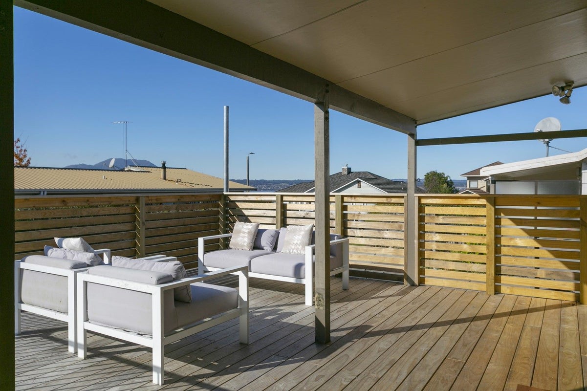 3B Dorothy Drive, Acacia Bay, Taupo - Carousel 2