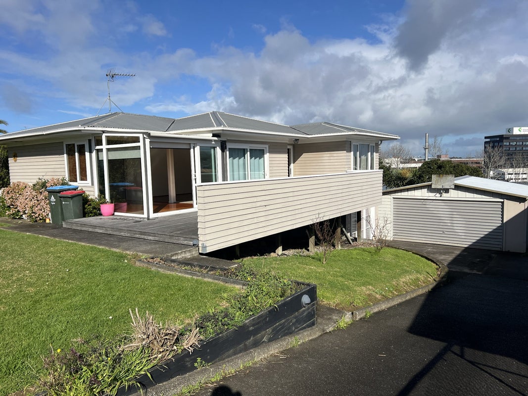 40 Portman Road, Mount Wellington, Auckland - Carousel 2