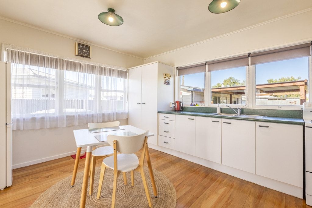 64 Morris Spence Avenue, Onekawa, Napier - Carousel 2