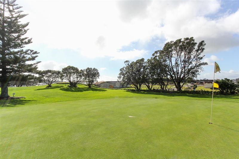 11 Kotare Drive, Waiwhakaiho, New Plymouth - Carousel 7