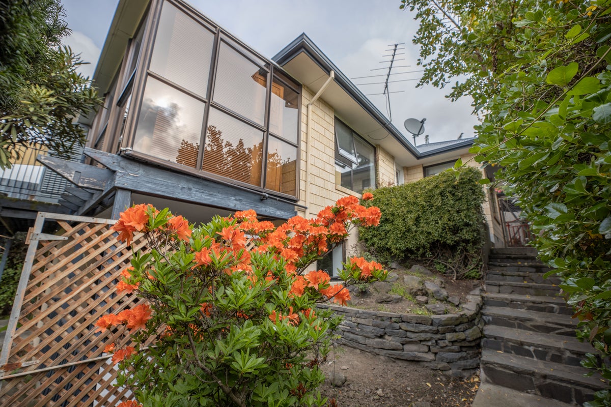 125 Port Hills Road, Heathcote Valley, Christchurch - Carousel 1