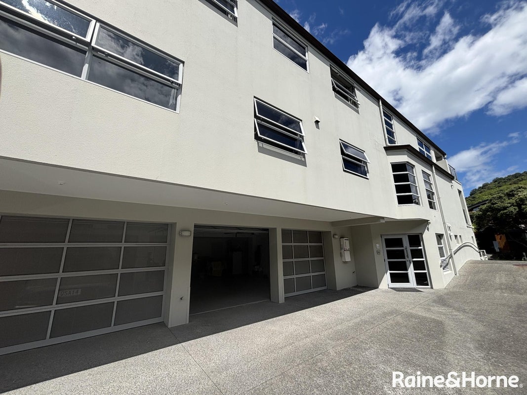 2/6A Grace Avenue, Mount Maunganui, Mount Maunganui - Carousel 2