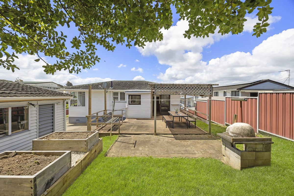 78A Aranui Road, Mount Wellington, Auckland - Carousel 1