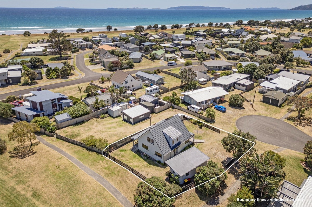 116 Manuka Place, Matarangi, Whitianga - Carousel 2
