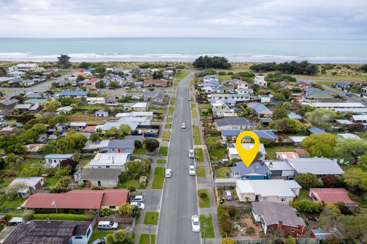 1/43 Shackleton Street, New Brighton, Christchurch - Carousel 2