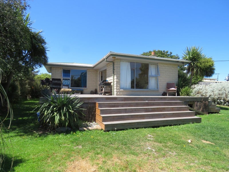 37 Burnett Street, Kakanui - Carousel 2