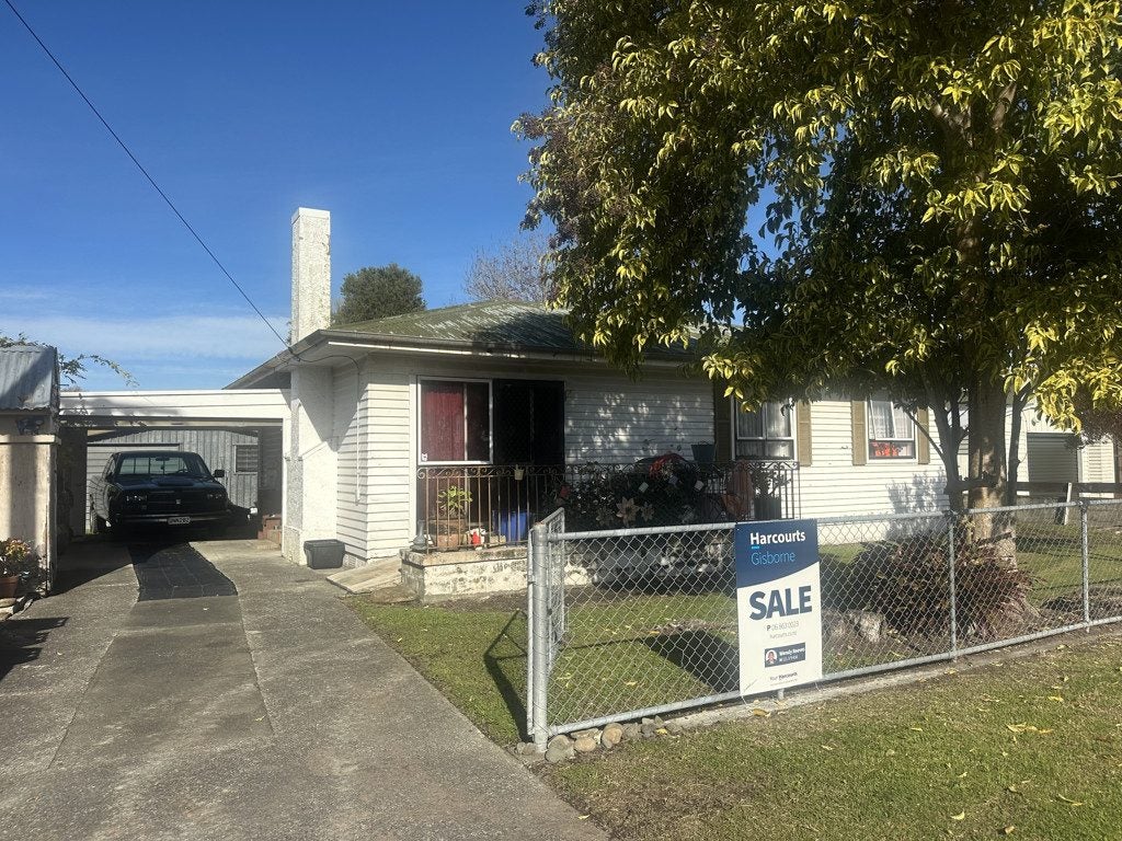 22 Riperata Street, Riverdale, Gisborne - Carousel 2