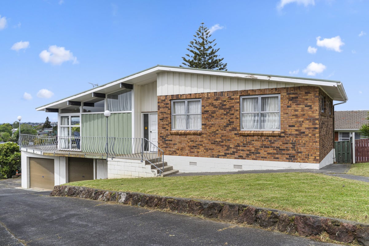 23 Riverhills Avenue, Pakuranga Heights, Auckland - Carousel 2