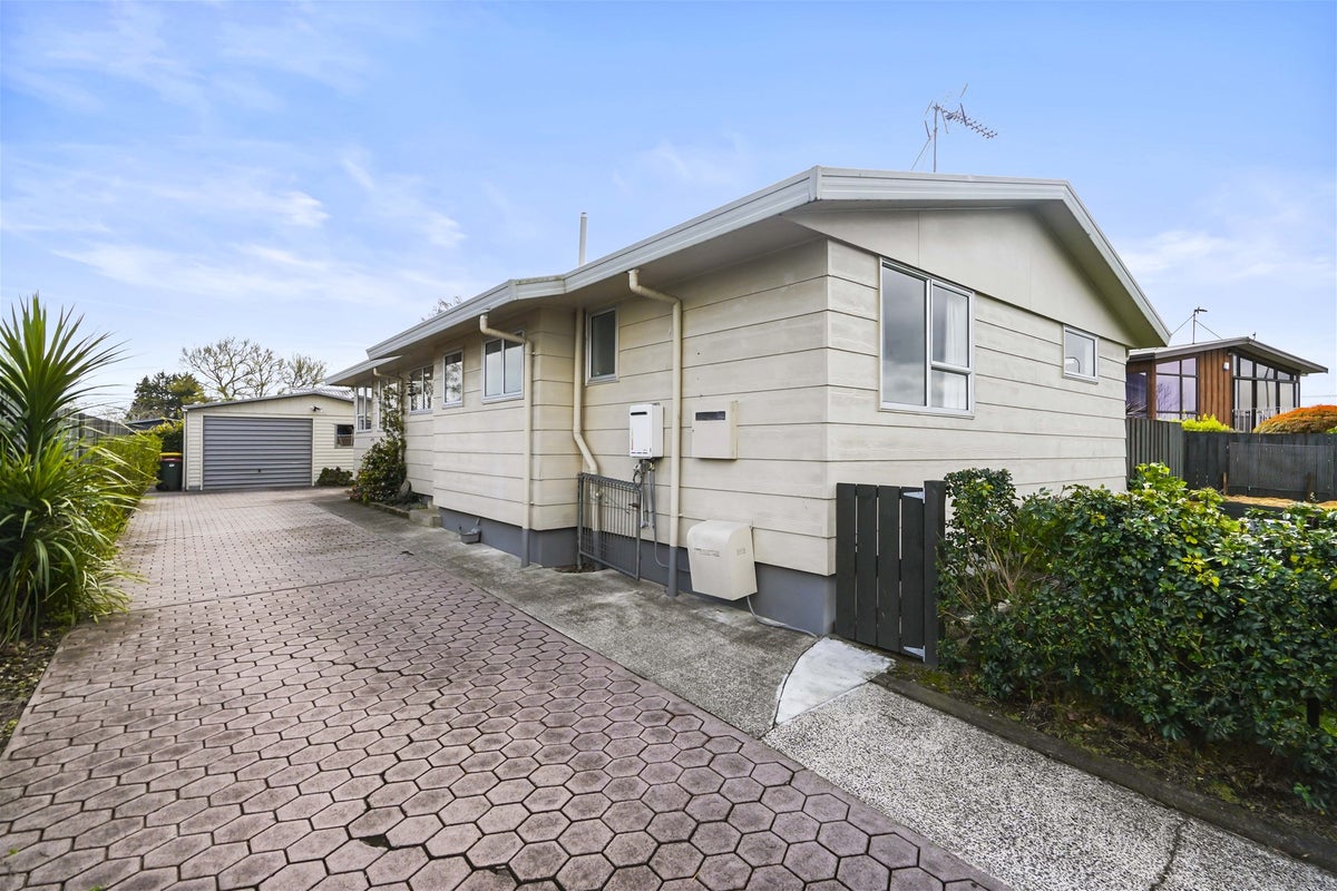 48 Sunnyside Road, Nawton, Hamilton - Carousel 2