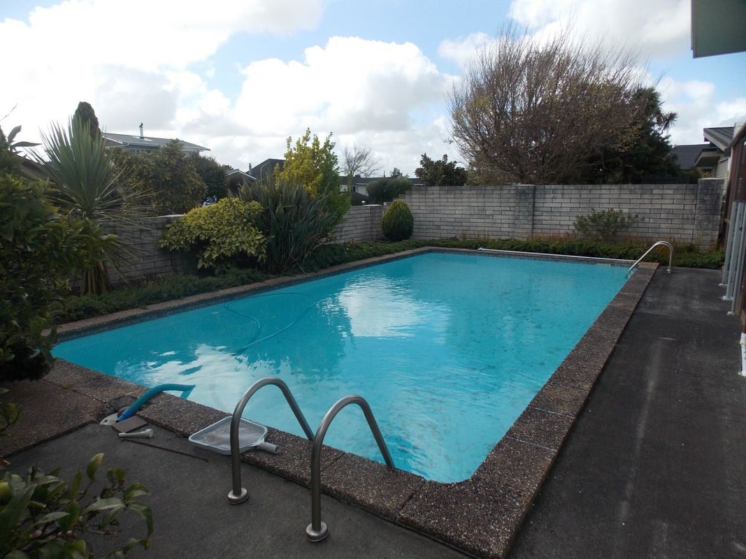 4 Paradise Place, Milson, Palmerston North - Carousel 1
