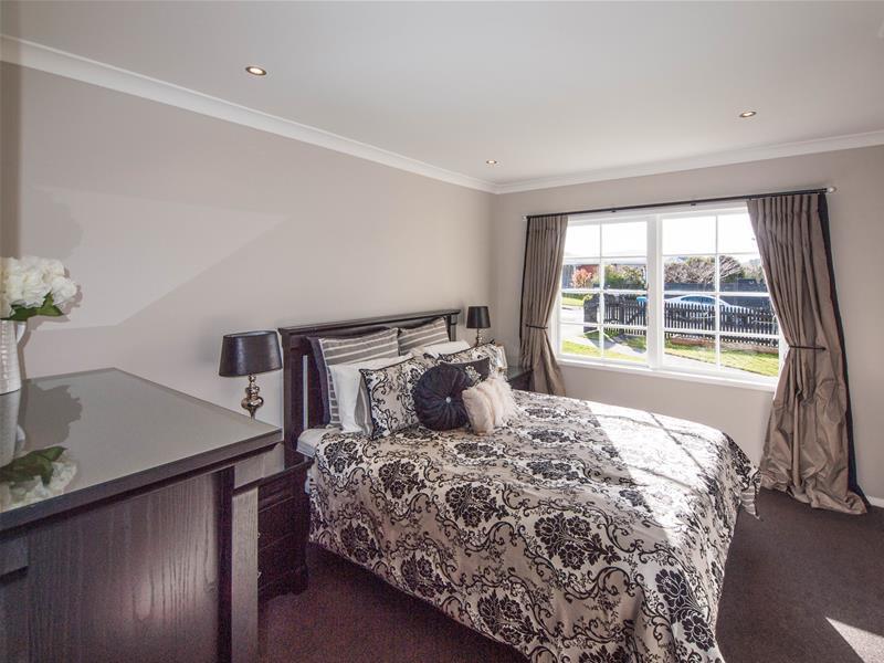 57 Churton Drive, Churton Park, Wellington - Carousel 18