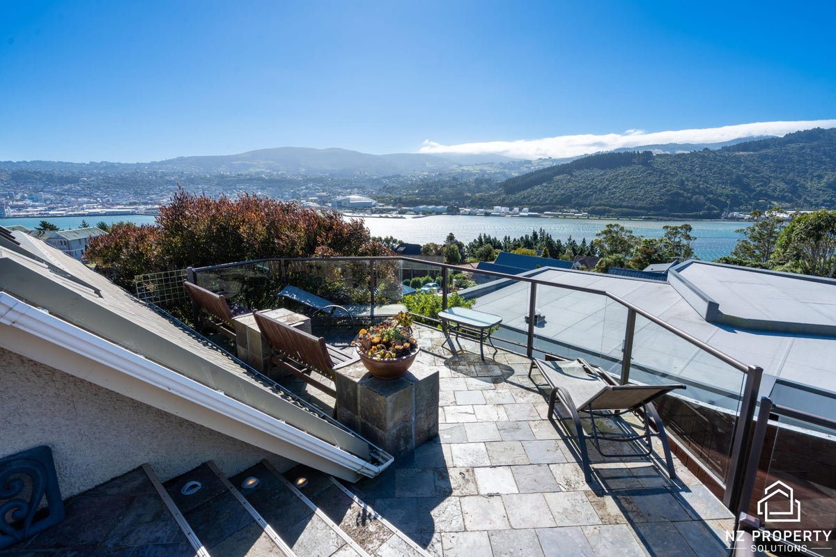 225 Larnach Road, Waverley, Dunedin, Otago - Carousel 1