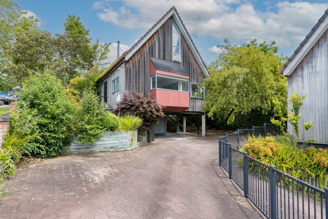 144 Clarence Street, Hamilton Lake, Hamilton - Carousel 1