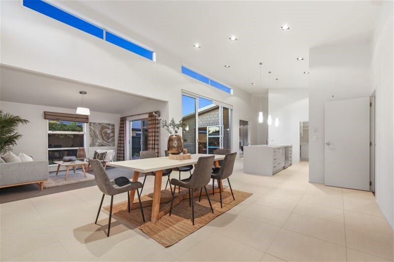 20 Rhys Avenue, Huntington, Hamilton - Carousel 1