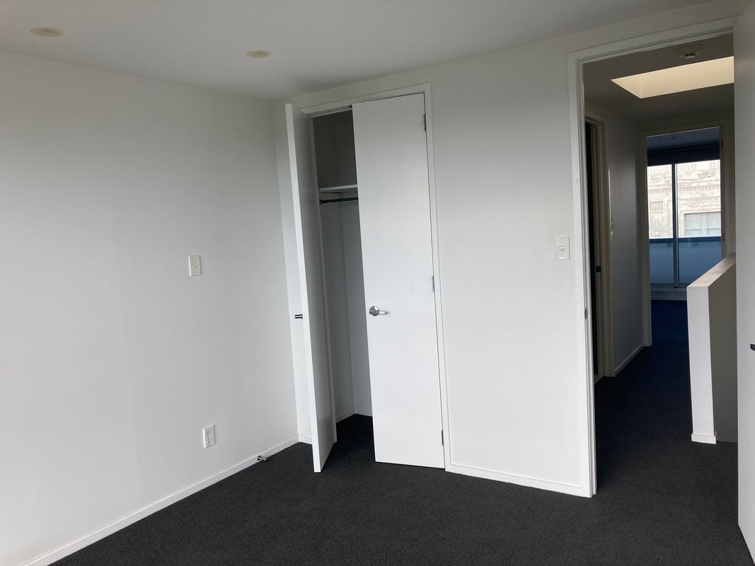 9/2 Collingwood Street, Freemans Bay, Auckland - Carousel 5