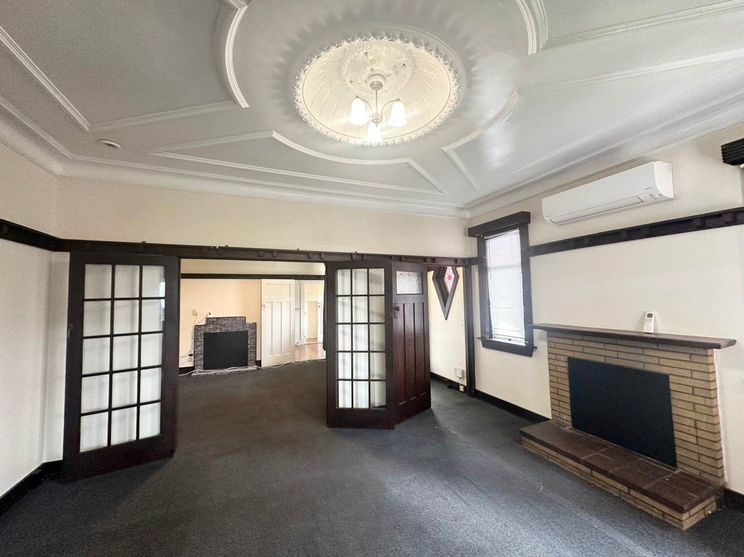 87 St Lukes Road, Sandringham, Auckland - Carousel 1