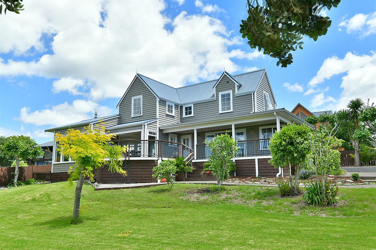 39 Athol Place, Algies Bay, Warkworth - Carousel 2