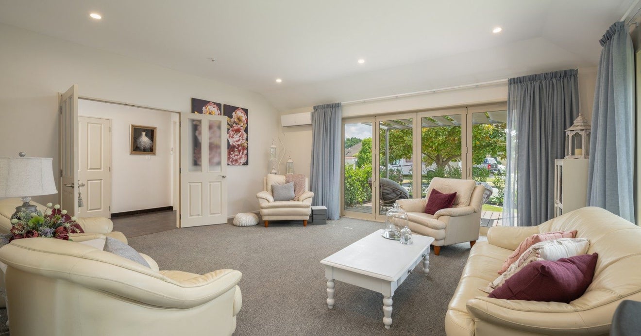 32 Magnolia Drive, Springlands, Blenheim - Carousel 2