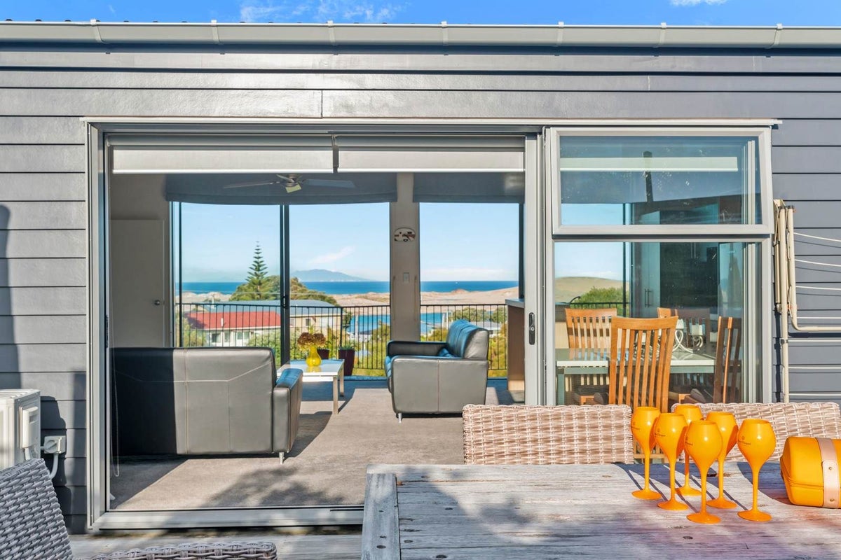 36 Moir Point Road, Mangawhai Heads, Mangawhai - Carousel 1