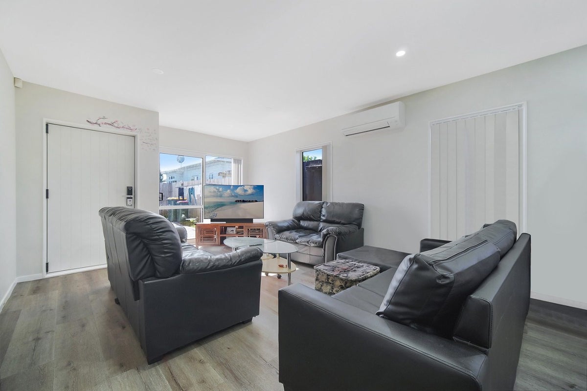 45C Takanini School Road, Takanini, Auckland - Carousel 2
