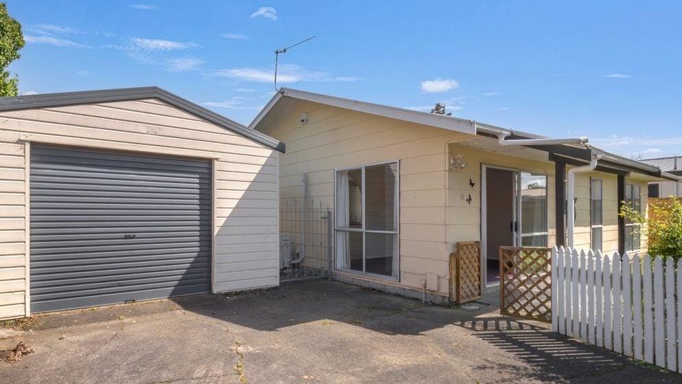 311B Cambridge Avenue, Ashhurst, Ashhurst - Carousel 1
