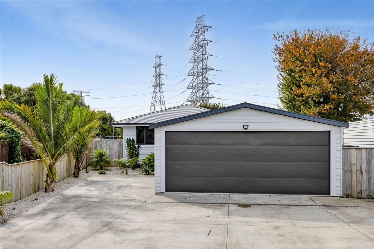 369 Carrington Street, Upper Vogeltown, New Plymouth - Carousel 32