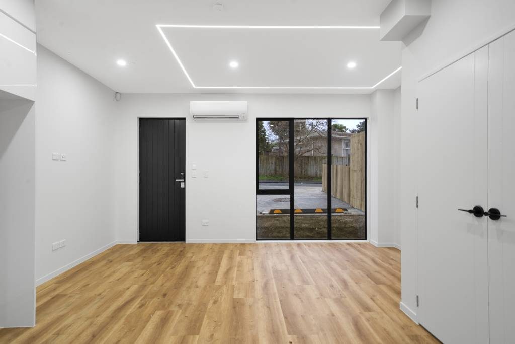 35 Parrs Cross Road, Henderson, Auckland - Carousel 2