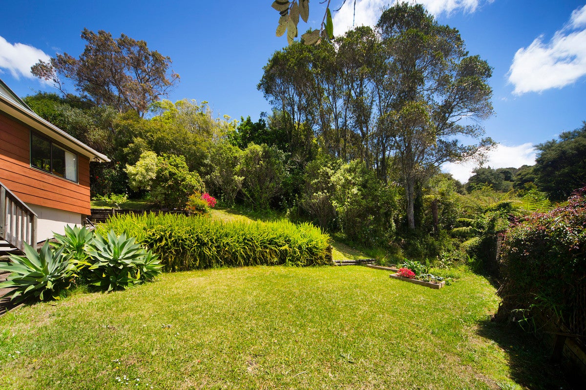 24 Jenanne Place, Totara Vale, Auckland - Carousel 13