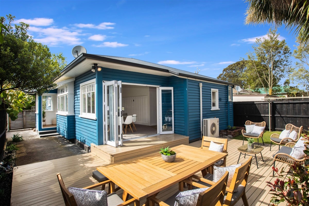 1/9 Montrose Street, Sydenham, Christchurch - Carousel 1