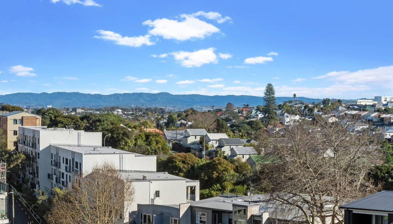 8A MacAulay Street, Eden Terrace, Auckland - Carousel 2