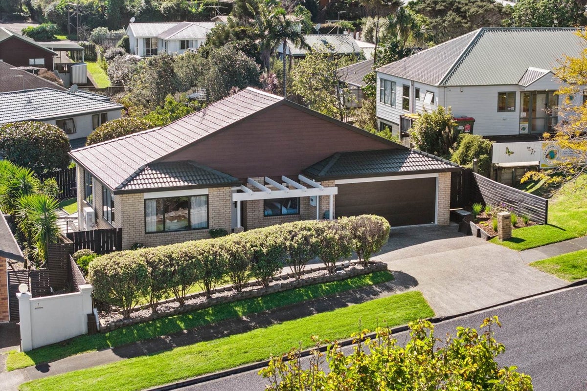 5 Ponderosa Drive, Oteha, Auckland - Carousel 1