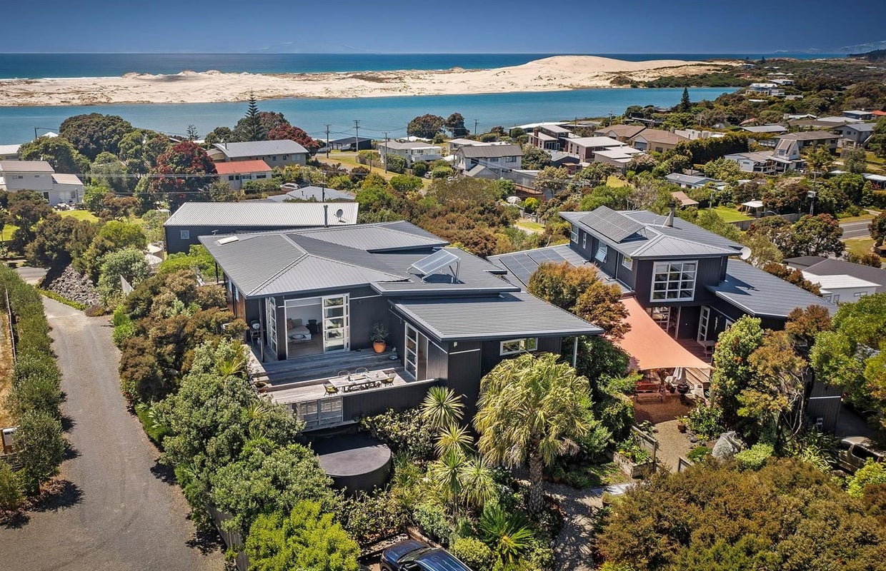 40 Moir Point Road, Mangawhai Heads, Mangawhai - Carousel 1
