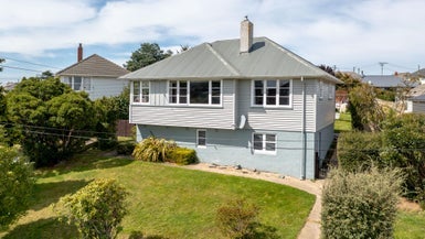 23 Panmure Avenue, Calton Hill, Dunedin - Carousel 1