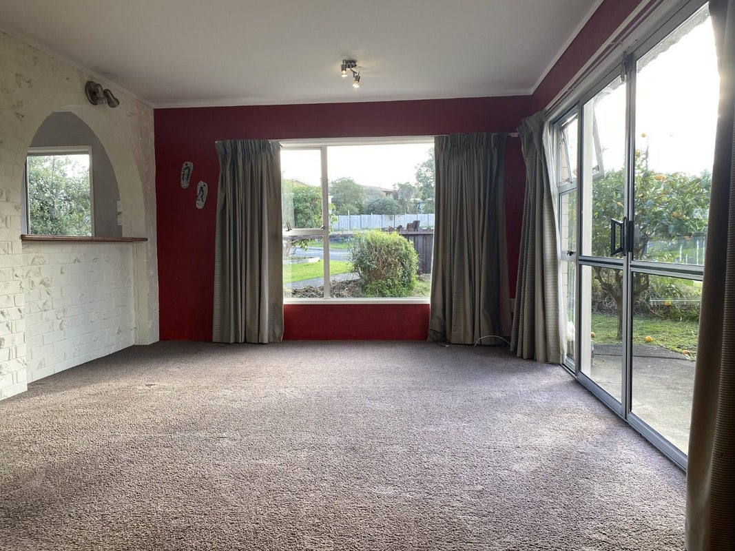 1 Albatross Road, Red Beach, Whangaparaoa - Carousel 2