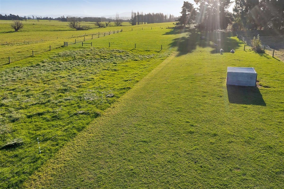 35 Loburn Whiterock Road, Loburn, Rangiora - Carousel 23