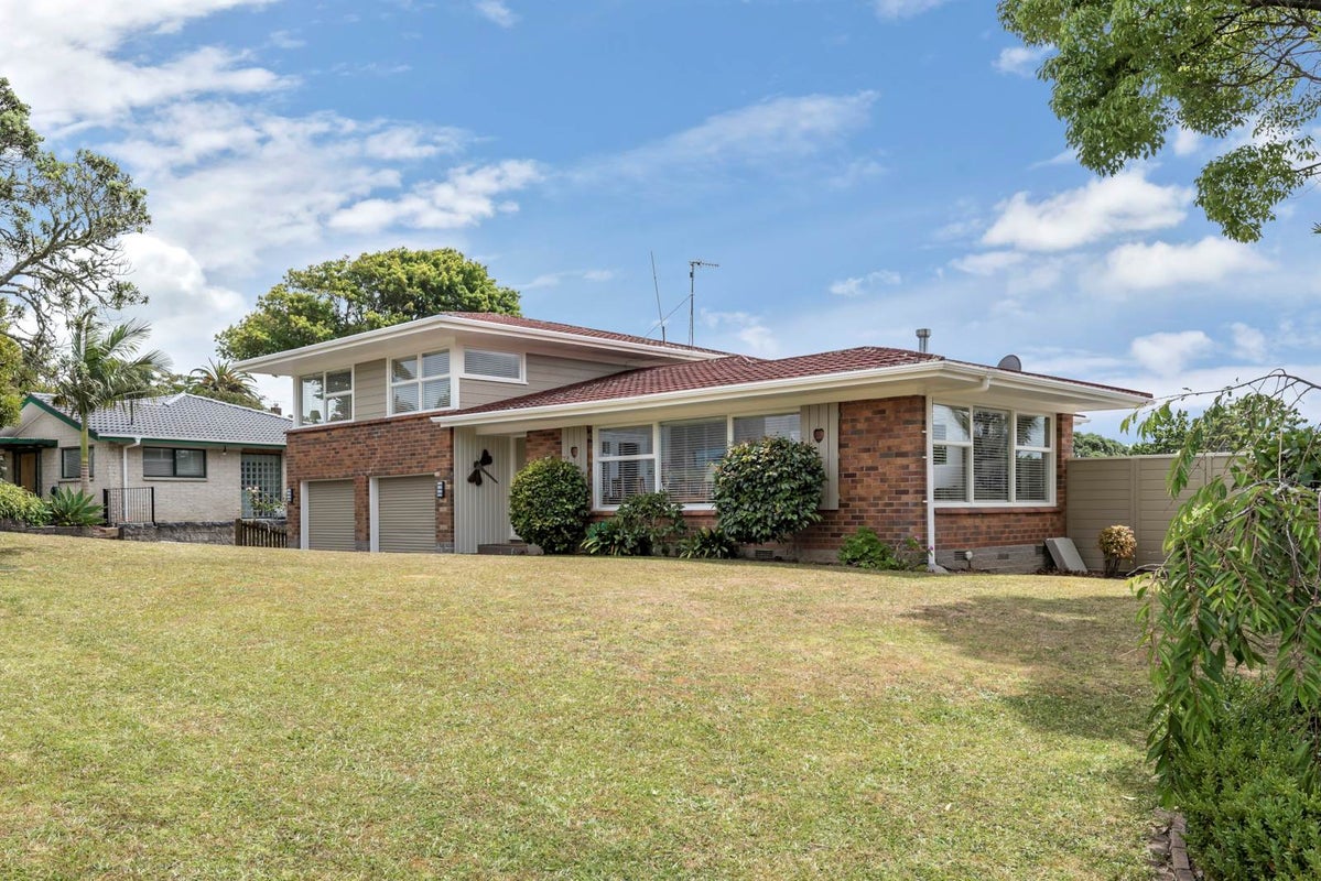 6 Tanglewood Place, Cockle Bay, Auckland - Carousel 2