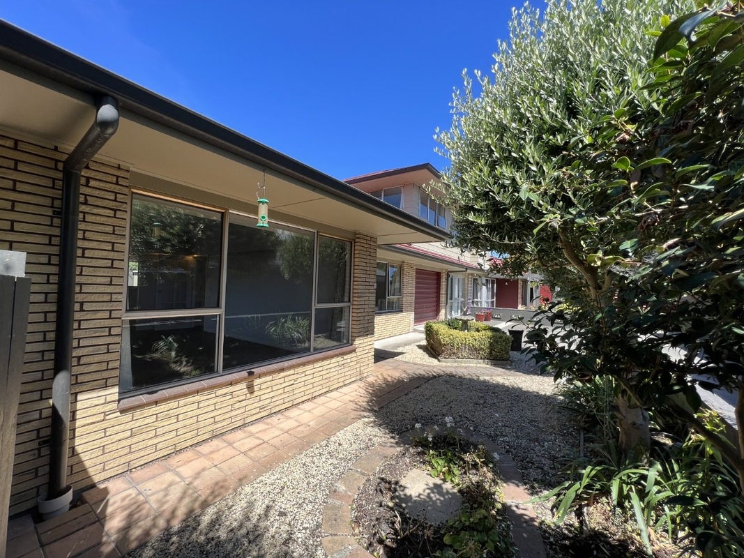 1/39 Searells Road, Strowan, Christchurch - Carousel 2