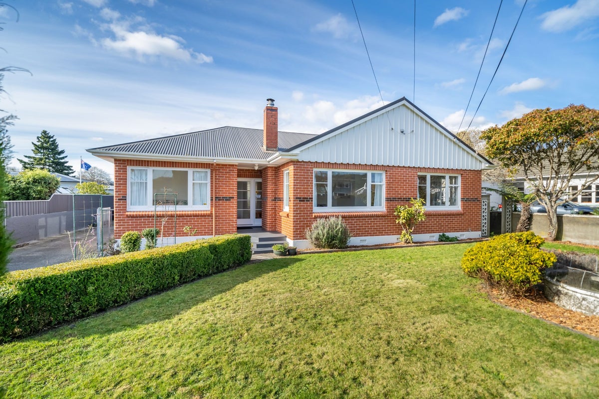 3 Elizabeth Avenue, Heretaunga, Upper Hutt - Carousel 2