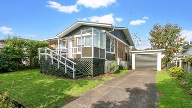 4/125 Great South Road, Greenlane, Auckland - Carousel 1
