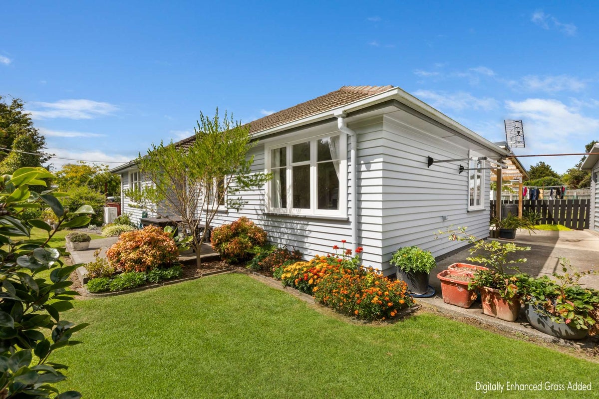 33 Paterson Street, Aramoho, Whanganui - Carousel 1