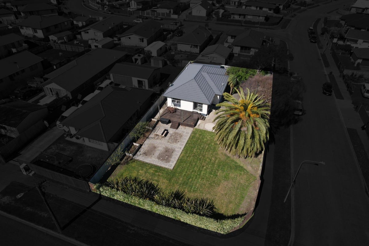 104 Rowses Road, Aranui, Christchurch - Carousel 26