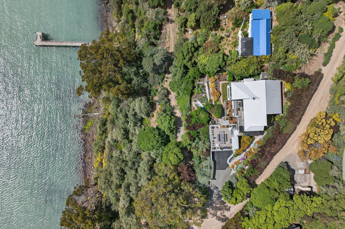 303 MARINE DRIVE, Charteris Bay, Governors Bay - Carousel 37