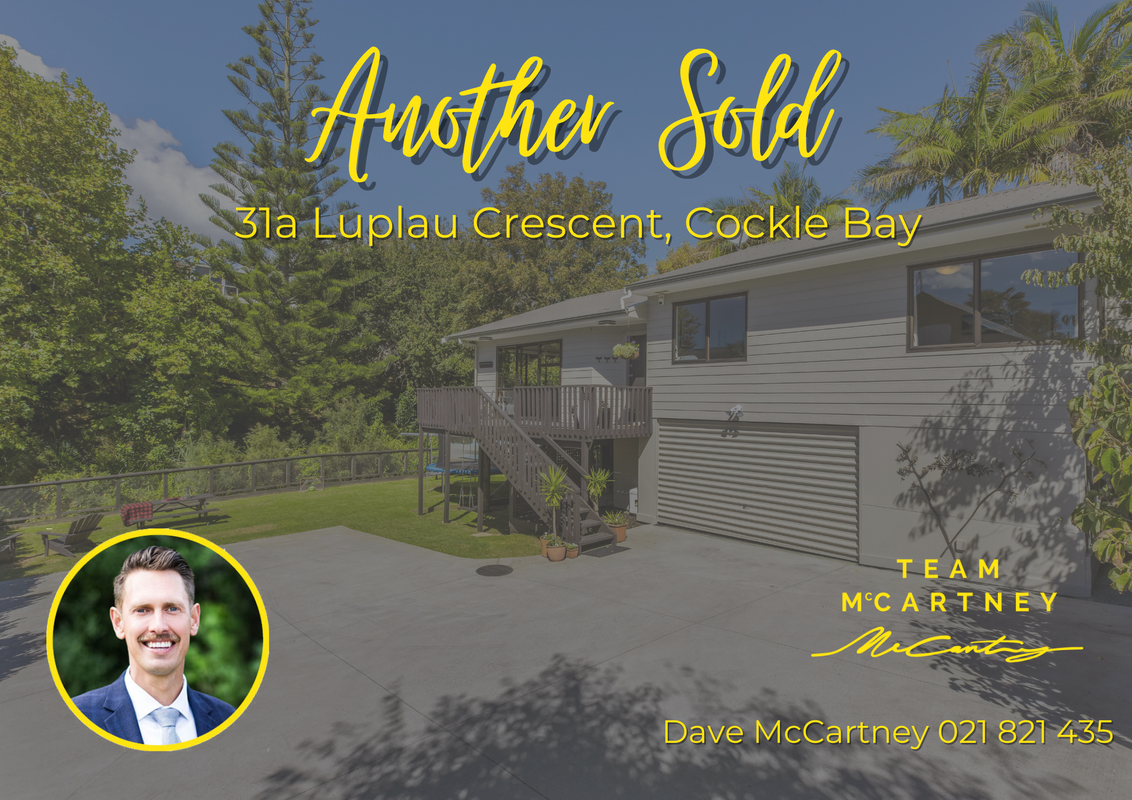 31 Luplau Crescent, Cockle Bay, Auckland - Carousel 1