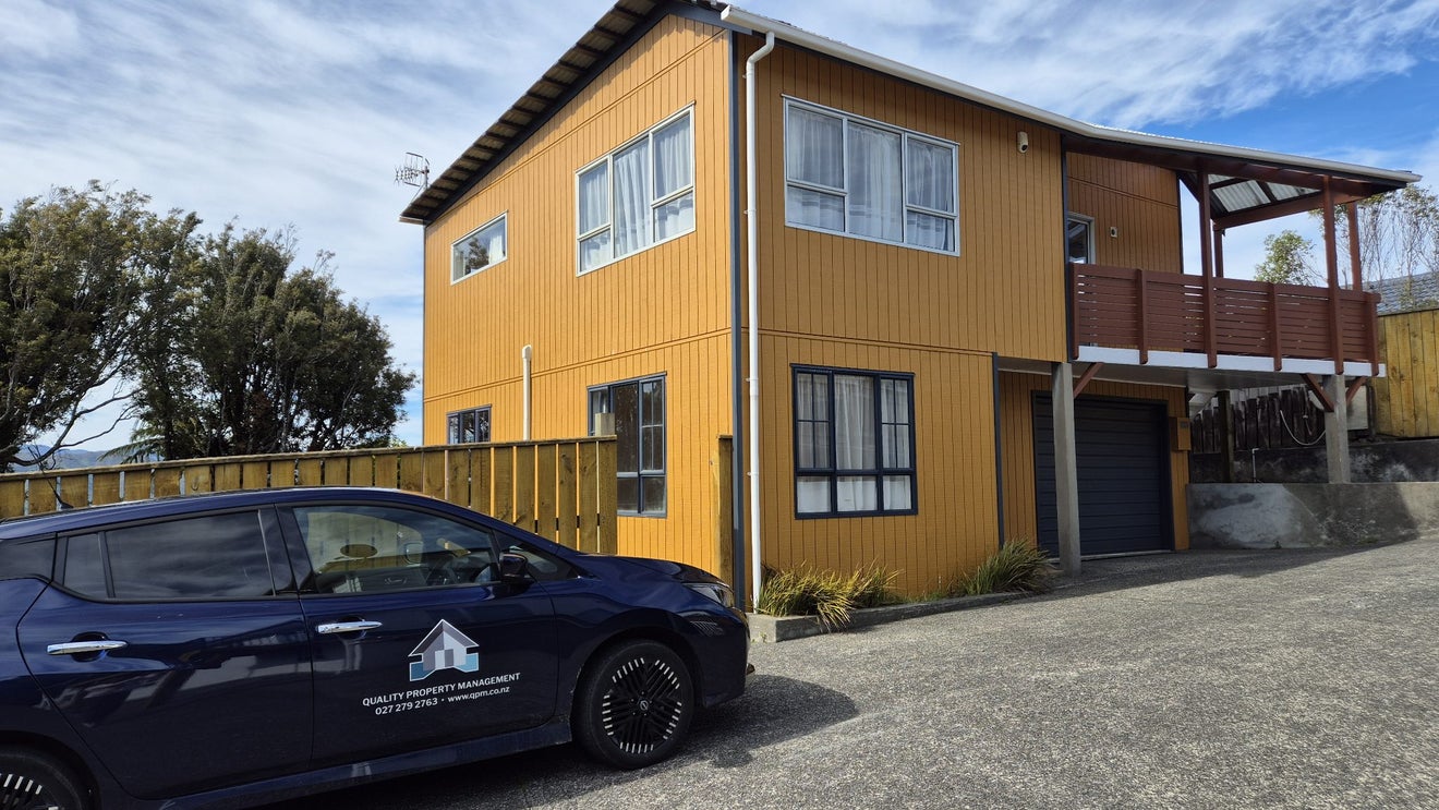 30B Camellia Terrace, Maungaraki, Lower Hutt - Carousel 1