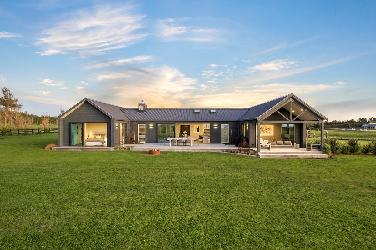 82 Ewen Place, Papakura - Carousel 29