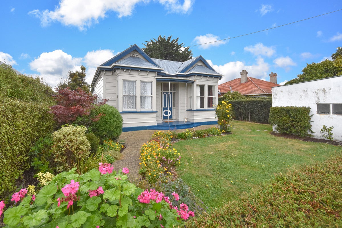 37 Oxford Street, South Dunedin, Dunedin - Carousel 1