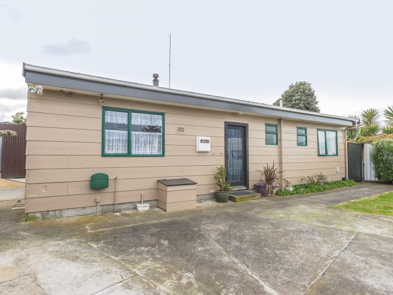 7 Waitote Street, Castlecliff, Whanganui - Carousel 2
