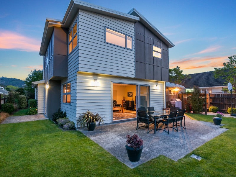 10 Kiln Street, Silverstream, Upper Hutt - Carousel 1